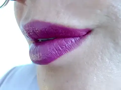Snapshot of miss_evoleth2 chatting on 8, 9, 2025 miss evoleth2 online show from 8, 9, 2025