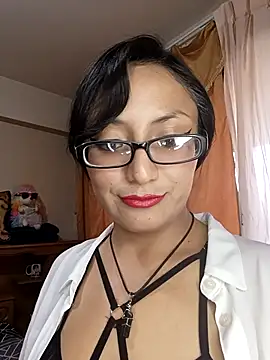 Lucy Chery online show from 13, 12, 2025