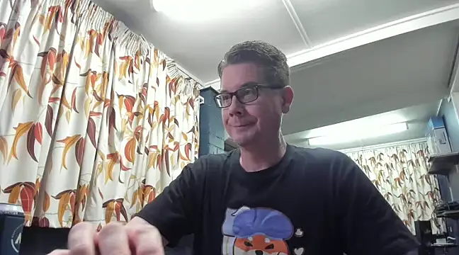 tilobinder online show from 26, 12, 2024