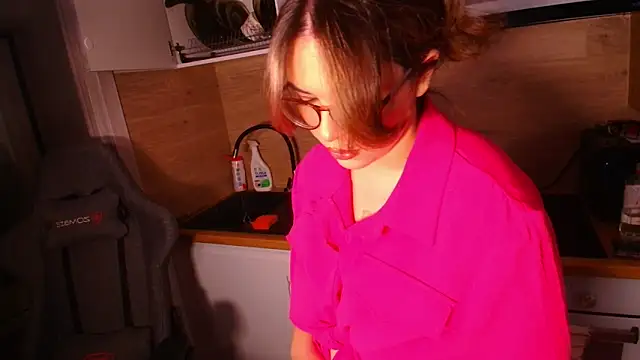 CutiePie3 online show from 2, 12, 2024