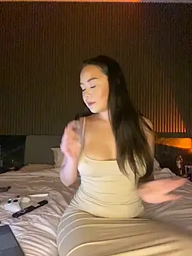 mayakitsune69 online show from 5, 10, 2025