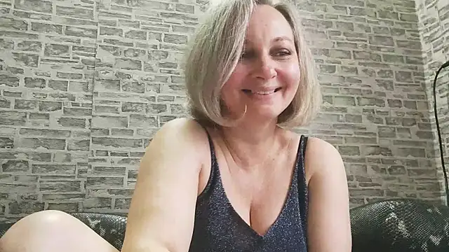 EdithManning online show from 3, 3, 2025