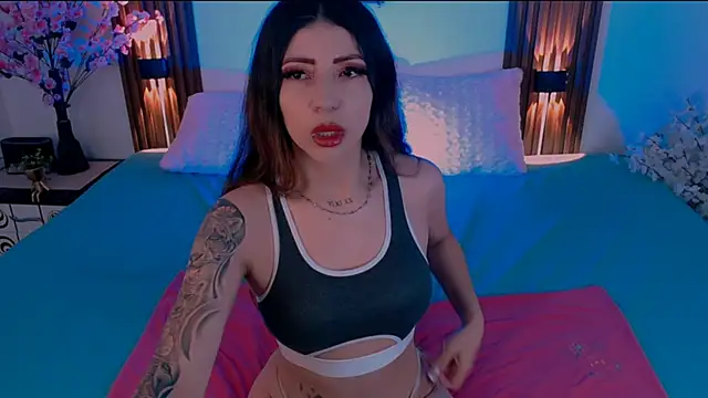 Snapshot of AmyHE chatting on 26, 9, 2025 AmyHE online show from 26, 9, 2025