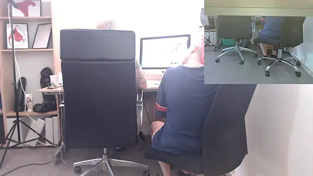 EdgesOfReality online show from 3, 2, 2026