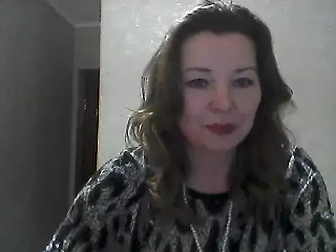 Snapshot of VselenaSun402 chatting on 3, 1, 2025 VselenaSun402 online show from 3, 1, 2025