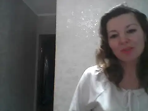 Snapshot of VselenaSun402 chatting on 15, 1, 2025 VselenaSun402 online show from 15, 1, 2025