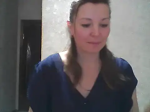 Snapshot of VselenaSun402 chatting on 17, 1, 2025 VselenaSun402 online show from 17, 1, 2025