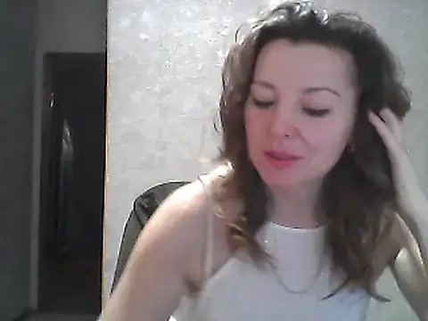 Snapshot of VselenaSun402 chatting on 23, 1, 2025 VselenaSun402 online show from 23, 1, 2025