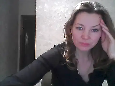 Snapshot of VselenaSun402 chatting on 25, 1, 2025 VselenaSun402 online show from 25, 1, 2025