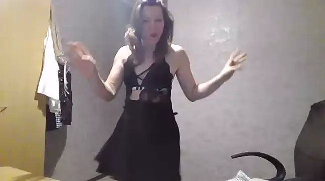 Snapshot of VselenaSun402 chatting on 27, 1, 2025 VselenaSun402 online show from 27, 1, 2025