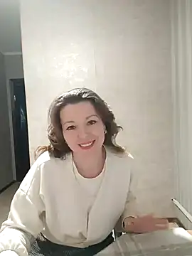 Snapshot of VselenaSun402 chatting on 11, 2, 2025 VselenaSun402 online show from 11, 2, 2025