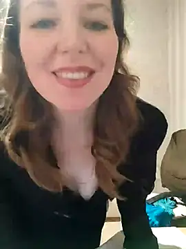 Snapshot of VselenaSun402 chatting on 23, 2, 2025 VselenaSun402 online show from 23, 2, 2025