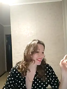 Snapshot of VselenaSun402 chatting on 6, 3, 2025 VselenaSun402 online show from 6, 3, 2025