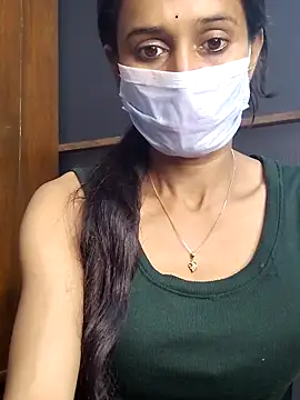 Snapshot of Oleevia chatting on 13, 3, 2026 Oleevia online show from 13, 3, 2026