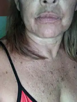 Kasandra Ho online show from 25, 3, 2026