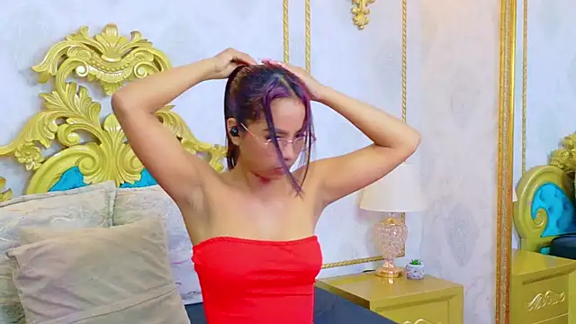 LucyLeah online show from 30, 9, 2025