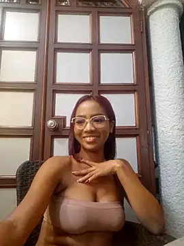 Snapshot of LucyLeah chatting on 13, 3, 2026 LucyLeah online show from 13, 3, 2026