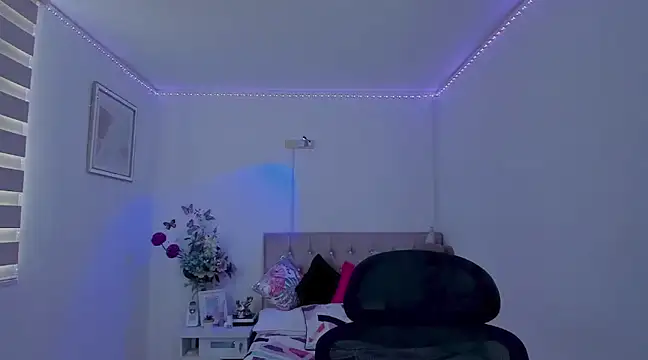 Snapshot of linda_zaam83866 chatting on 19, 3, 2025 linda zaam83866 online show from 19, 3, 2025