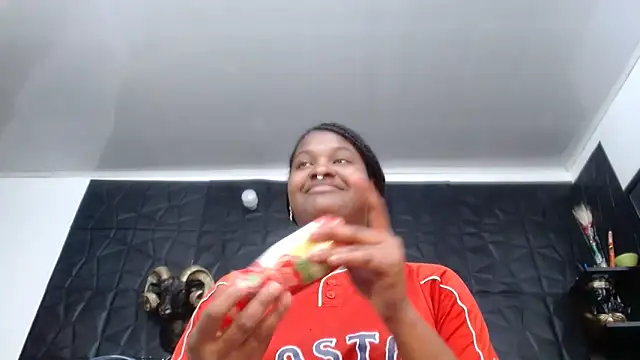 Snapshot of Hanna_Fox_69 chatting on 21, 2, 2026 Hanna Fox 69 online show from 21, 2, 2026