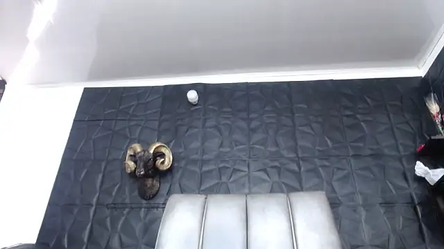 Snapshot of Hanna_Fox_69 chatting on 15, 3, 2026 Hanna Fox 69 online show from 15, 3, 2026