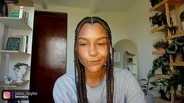 Johaphyton online show from 8, 1, 2025