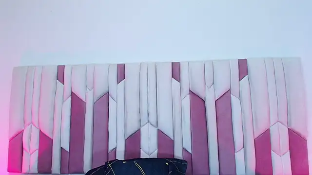 mia stanfort online show from 12, 10, 2025