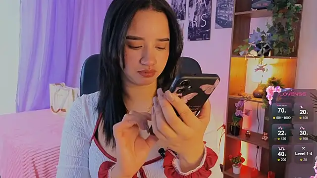 emilyrouxe online show from 17, 10, 2025