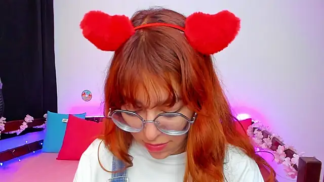 Snapshot of _Moon_Johnson chatting on 20, 9, 2025  Moon Johnson online show from 20, 9, 2025