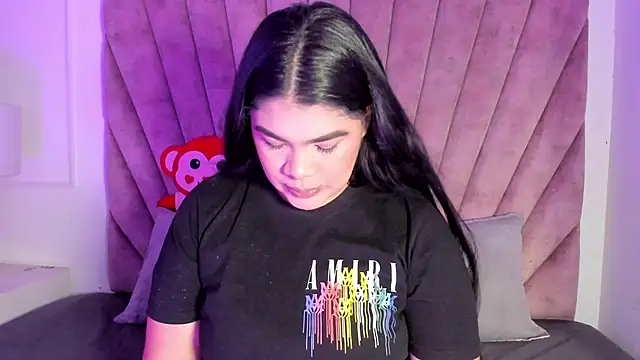 EmmaBecket2 online show from 13, 2, 2026