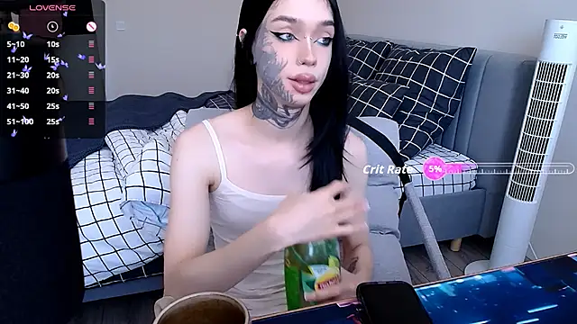 Tanya M online show from 4, 10, 2025