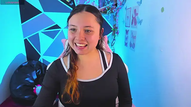 Carol Pinter online show from 18, 4, 2026