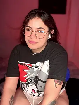 Snapshot of Yuli_zuha chatting on 3, 12, 2024 Yuli zuha online show from 3, 12, 2024