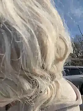 KikiWatson online show from 11, 1, 2025