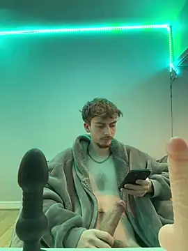 plumboyee online show from 20, 12, 2024