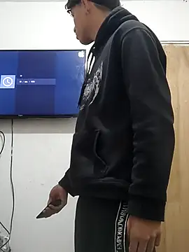 LatinBoysxxx online show from 30, 10, 2025