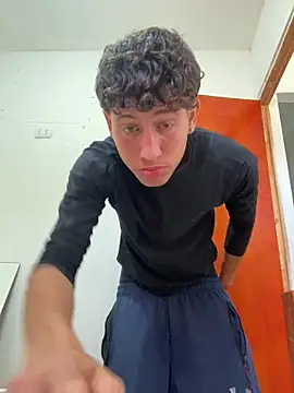 LatinBoysxxx online show from 27, 3, 2026