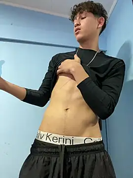 LatinBoysxxx online show from 26, 5, 2026