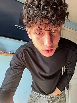 LatinBoysxxx online show from 11, 7, 2026