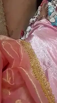 Snapshot of sneha_telugu_girl chatting on 1, 1, 2025 sneha telugu girl online show from 1, 1, 2025