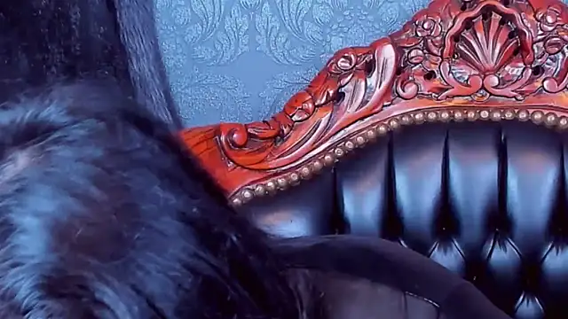 SelenaNoctis online show from 4, 4, 2026