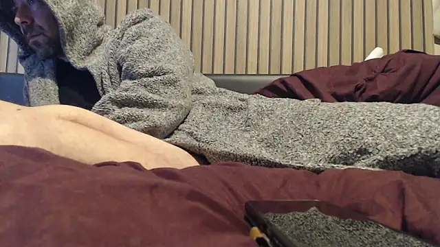 willybewild online show from 3, 3, 2025