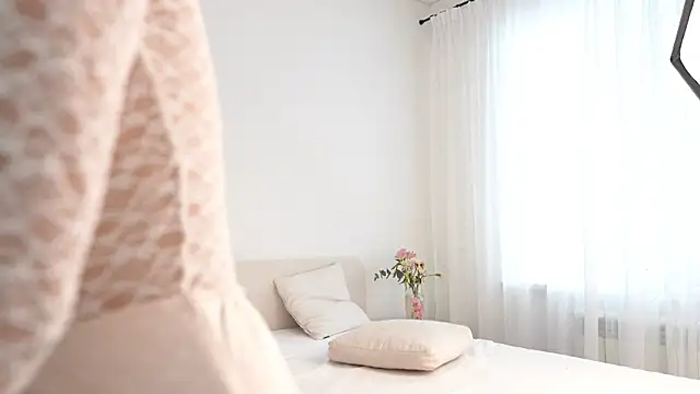 Peopleneedlove144 online show from 6, 1, 2026