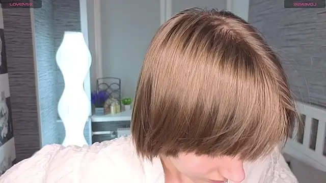 Snapshot of EthalBuffkin chatting on 11, 4, 2026 EthalBuffkin online show from 11, 4, 2026