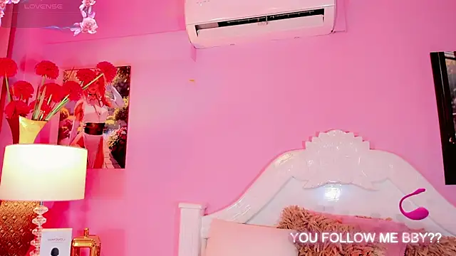 Jadee Ariell online show from 31, 5, 2026