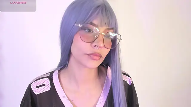Snapshot of Luna-Chann chatting on 21, 6, 2026 Luna-Chann online show from 21, 6, 2026