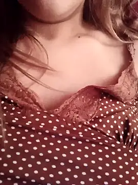 Snapshot of Hotoufia38 chatting on 26, 1, 2025 Hotoufia38 online show from 26, 1, 2025