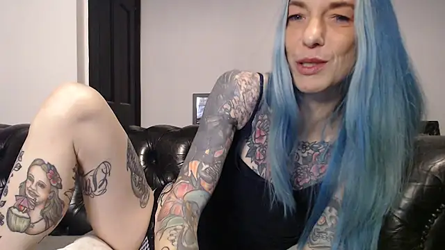 Snapshot of RavenryderUK chatting on 25, 1, 2025 RavenryderUK online show from 25, 1, 2025