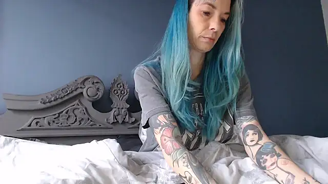 Snapshot of RavenryderUK chatting on 28, 1, 2025 RavenryderUK online show from 28, 1, 2025