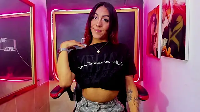 Isabella stanford2 online show from 9, 11, 2025