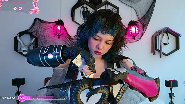 Sweet Chaos online show from 31, 10, 2025